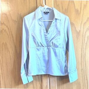 AB Studio Satin Blouse Women Size M Silver Excellent V-Neck Long Sleeve